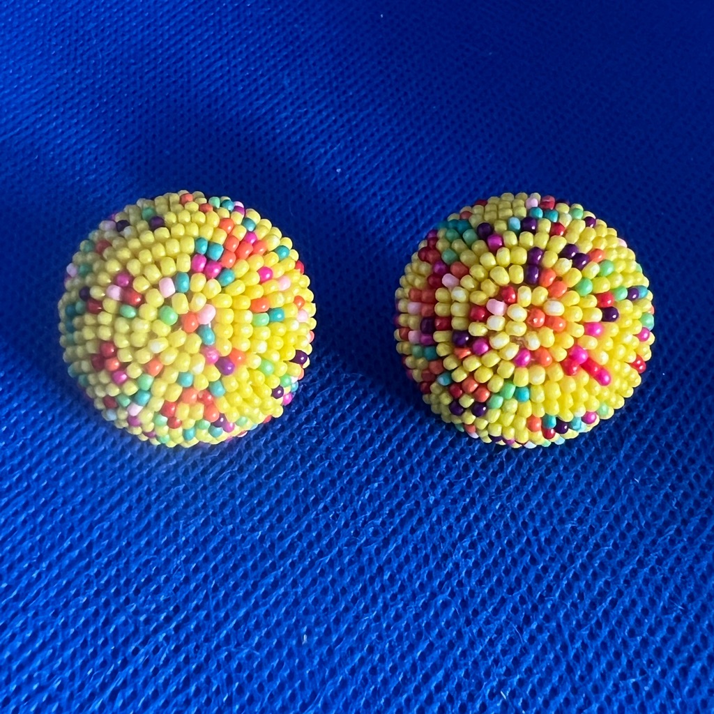 Lemon Sprinkles Earrings 11$